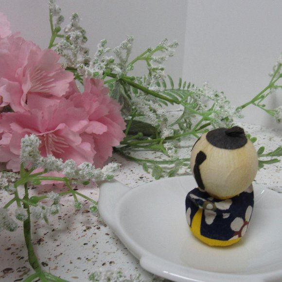 Traditional mini Kokeshi doll, japanese doll, mini - Picture 5 of 7